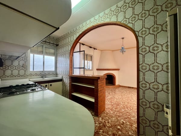 Magnífica casa con garaje para varios vehículos - Foto 3