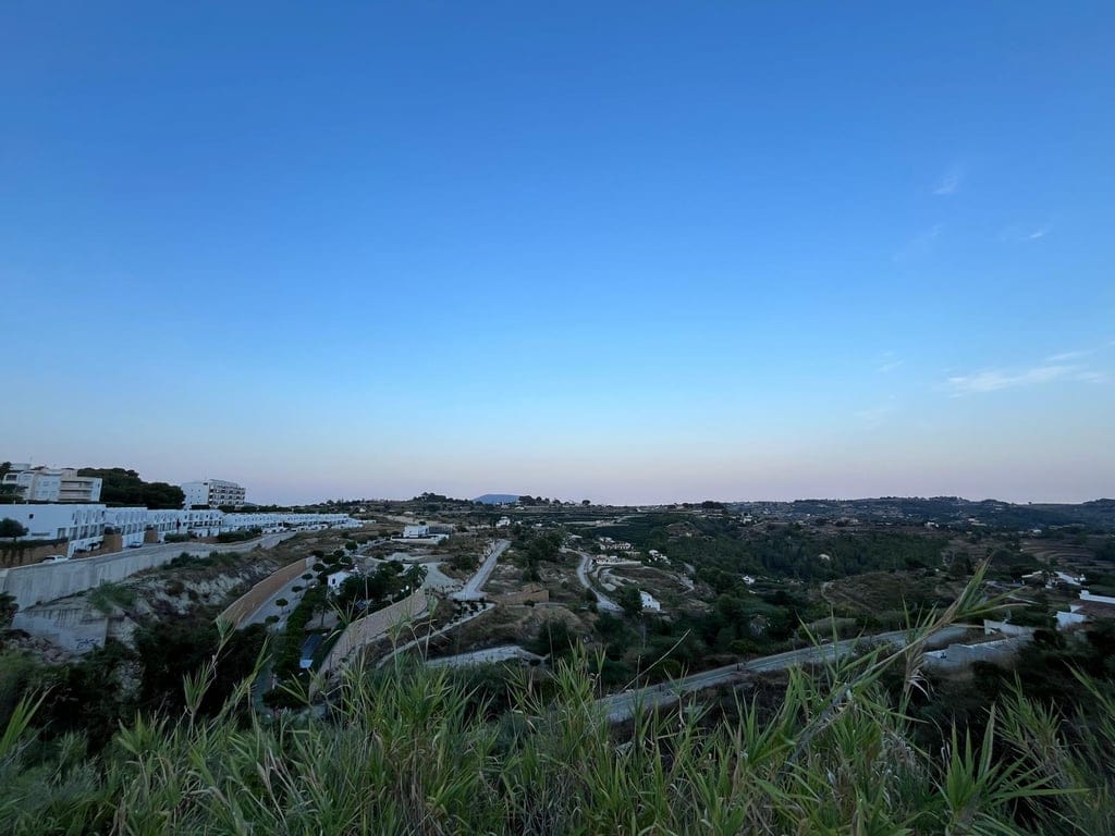 Unique opportunity in Benissa: 3 plots with spectacular views of the sea and the mountains. - Foto 2