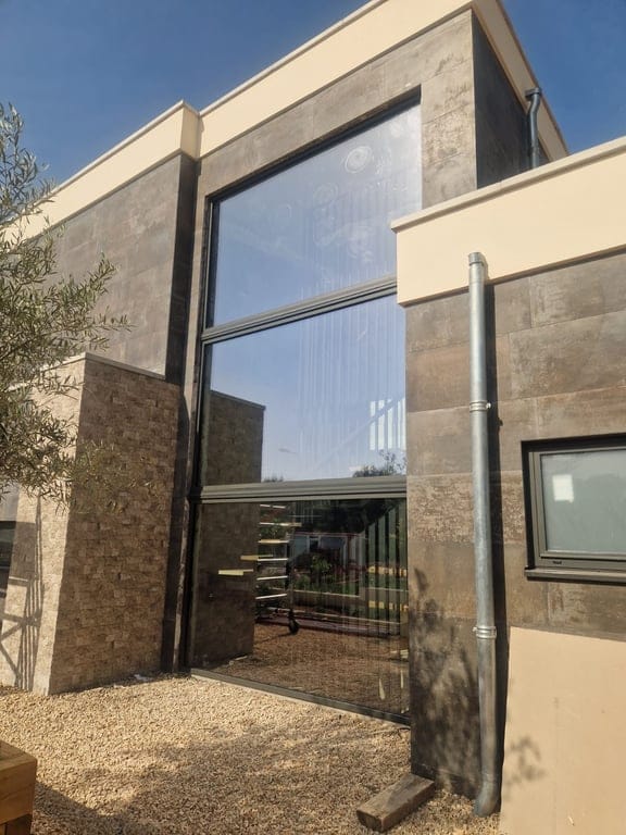 Elegancja, innowacja i prywatność w tej luksusowej willi na sprzedaż z certyfikatem A++. - Foto 13