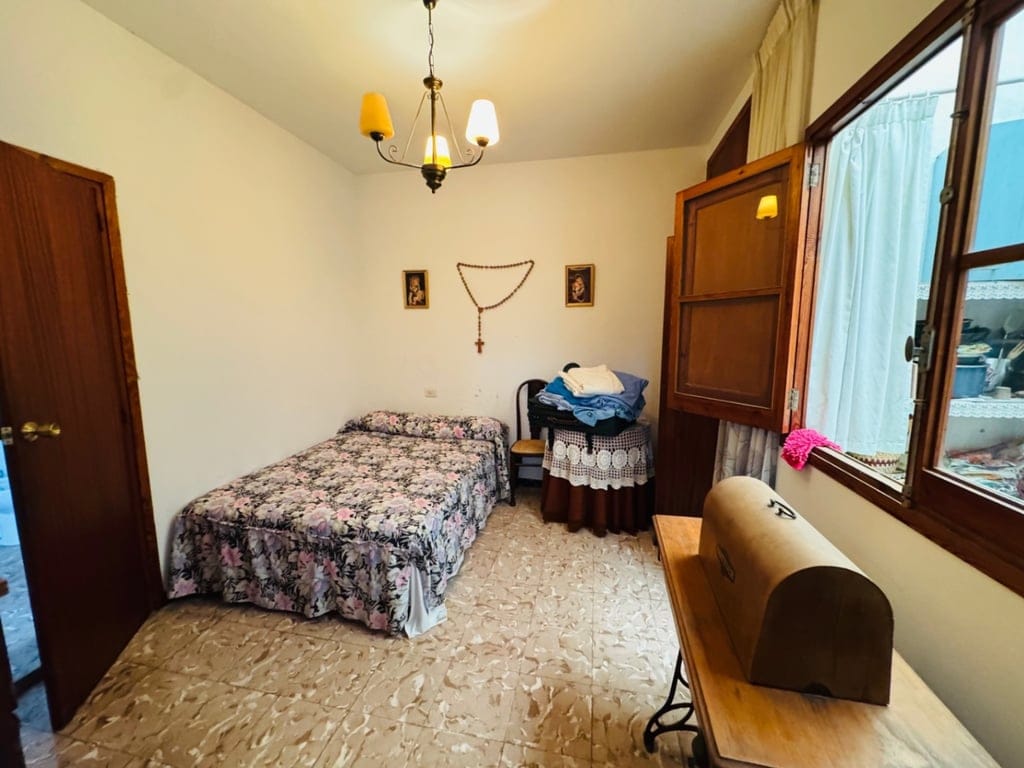 Casa de dos plantas en el centro de Orba (Alicante) - Foto 14