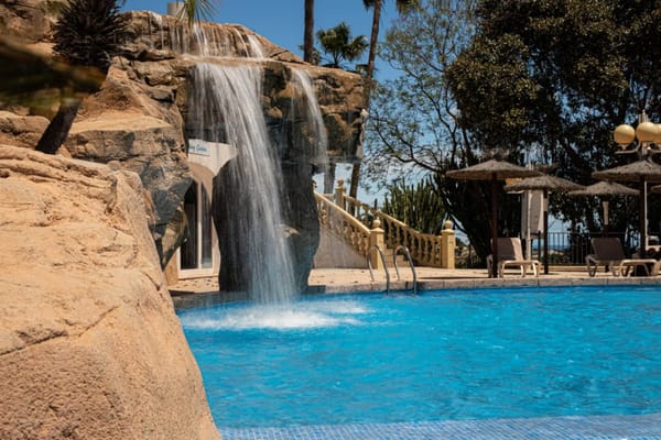 Apartamento en venta en Calpe con 1 dormitorio , piscina comunitaria y solarium - Foto 2