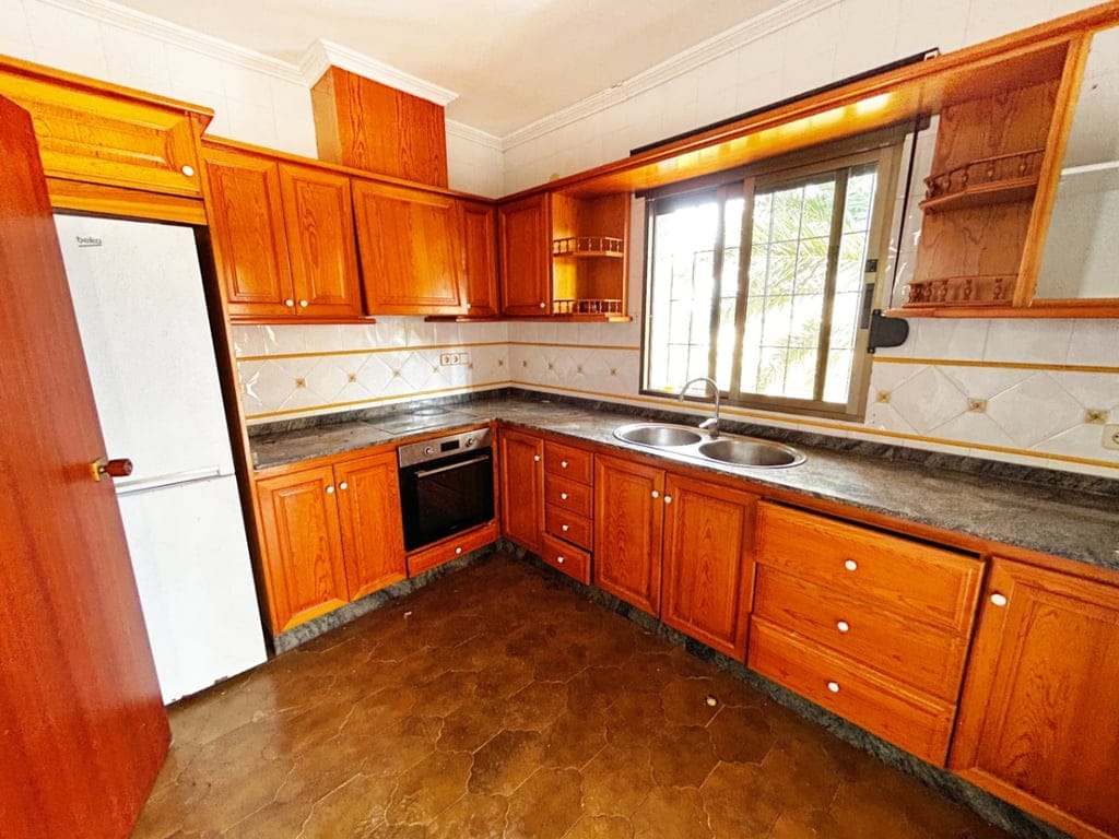 Incredible villa with sea views to renovate in Moraira – Great investment opportunity - Foto 9