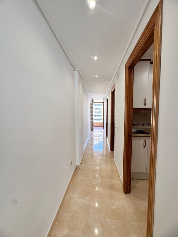 Apartamento en venta en Benidorm - Foto 4