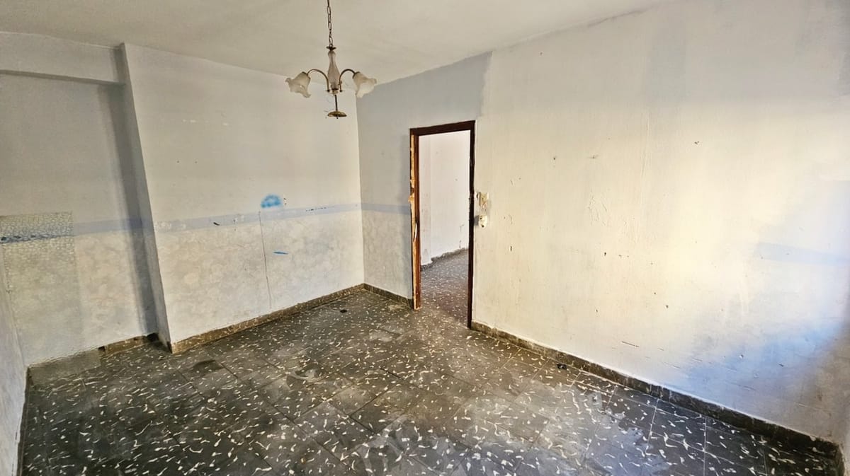 Flat to be renovated in one of the best areas of Denia. - Foto 5