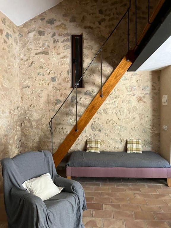 Beautiful stone house with 2 bedrooms in natural setting - Foto 2