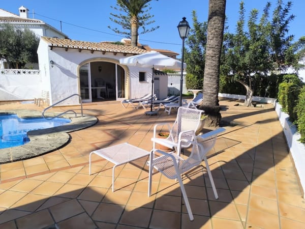 Villa zum Verkauf im Herzen der Altstadt von Javea mit Meerblick und privatem Grundstück - Foto 11