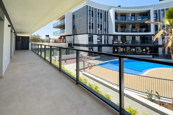 Apartamento sin amueblar de 3 dormitorios en Javea - Foto 8