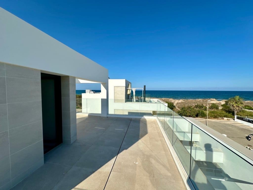 ✨ Luxury beachfront chalet – A unique gem on the Costa Blanca ✨ - Foto 25