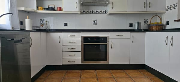 Villa en venta en La Nucía - Foto 2