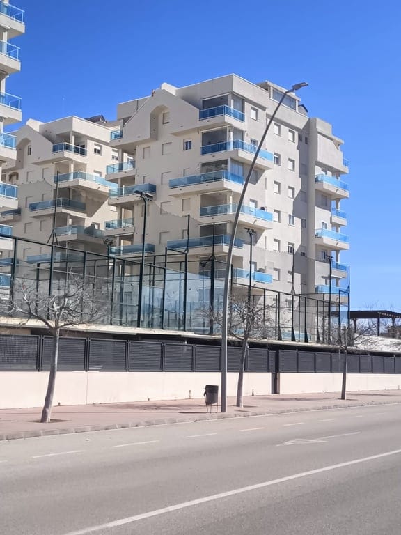 Ático dúplex con vistas panorámicas al mar – Exclusividad a 100 metros de la playa - Foto 42