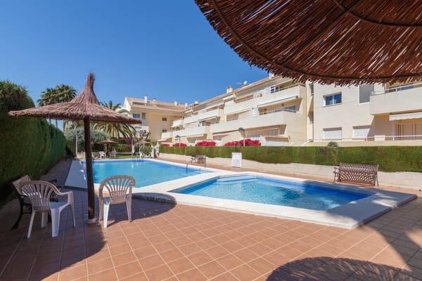 Apartamento duplex parcialmente amueblado o sin amueblar en Javea - Foto 4
