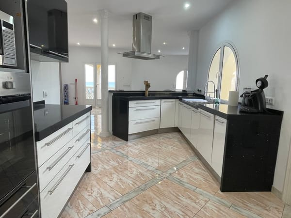 Villa de lujo con vista al mar en venta en Calpe - Foto 10