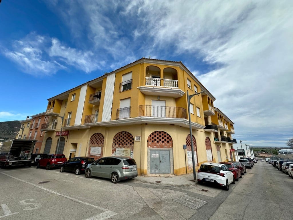 Bright Apartment in Pego near Park and School