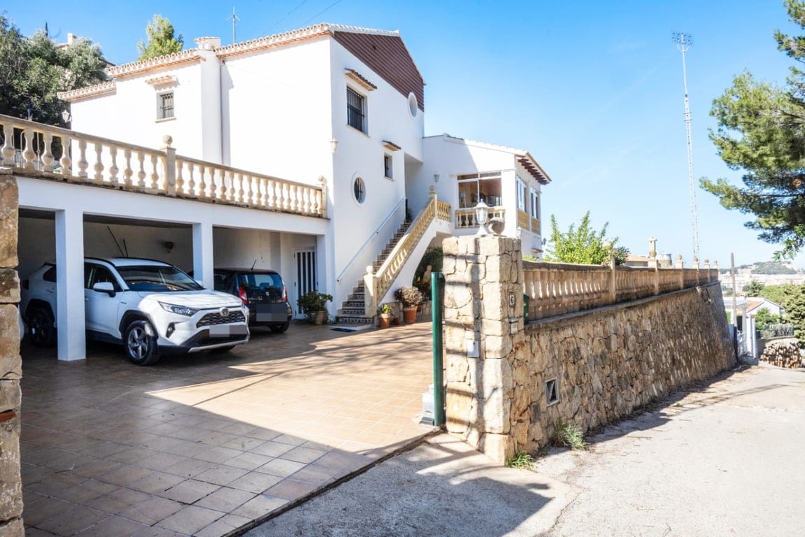 Villa for sale in Denia with sea views - Foto 2