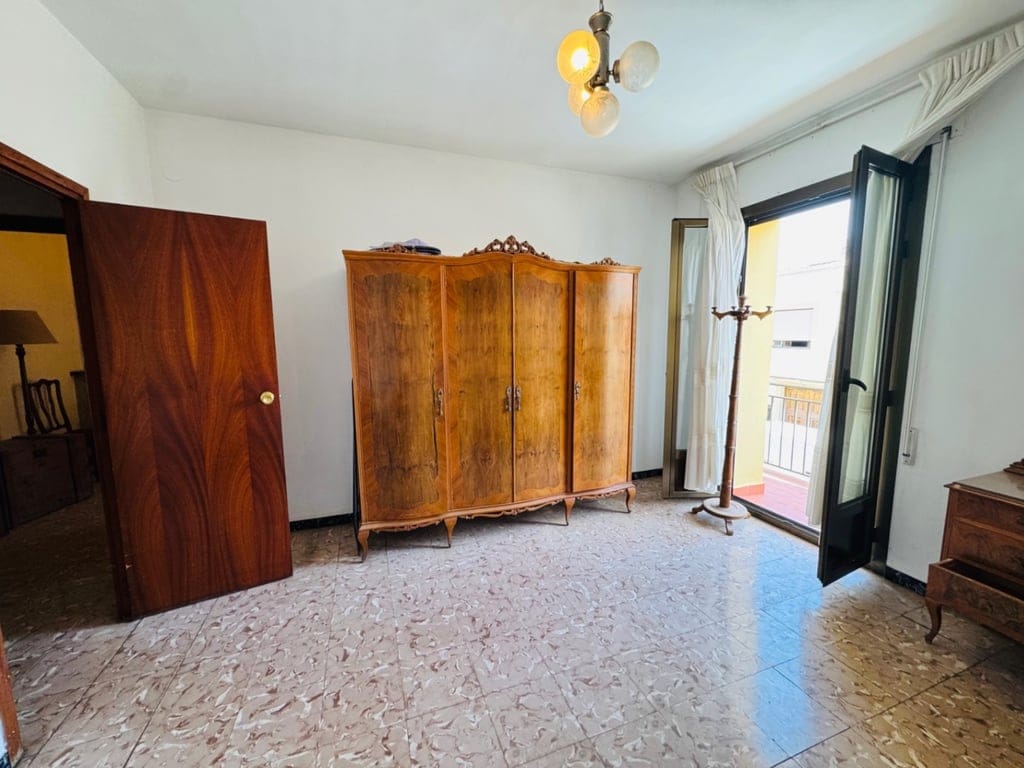 Casa de dos plantas en el centro de Orba (Alicante) - Foto 4