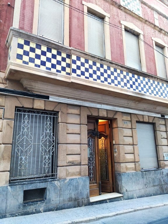 Unique Opportunity: Large Traditional Village House in Central Pedreguer - Foto 16