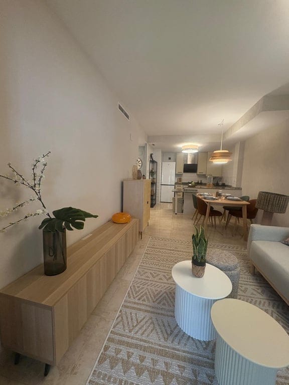 Renovated 1-bedroom apartment in Denia with a communal pool. - Foto 8