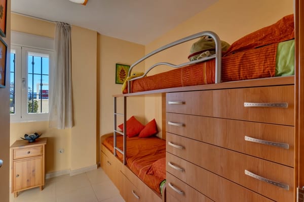 Fünfzimmerwohnung mit großem Garten in einer privilegierten Lage in Jávea. - Foto 27
