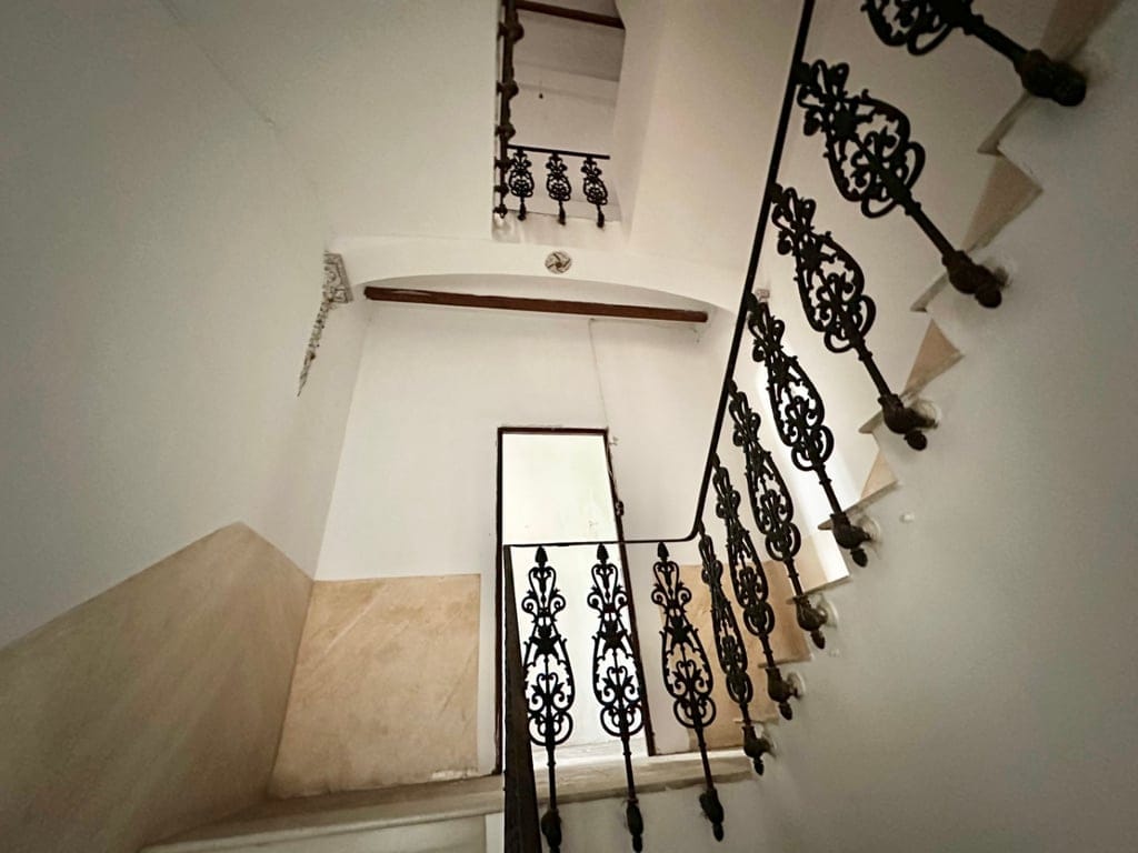 Einfamilienhaus mit über 100 Jahren Geschichte im Altstadtkern von Pego. - Foto 15