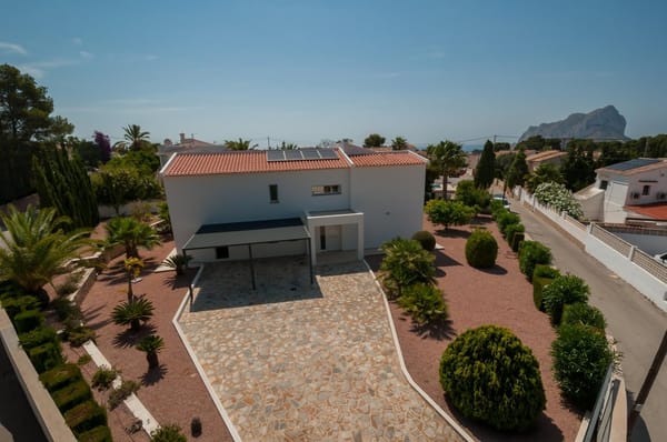 Villa en venta en Calpe - Foto 1