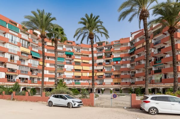 Apartamento reformado a tan solo 300 metros de la playa de El Arenal, Jávea - Foto 4