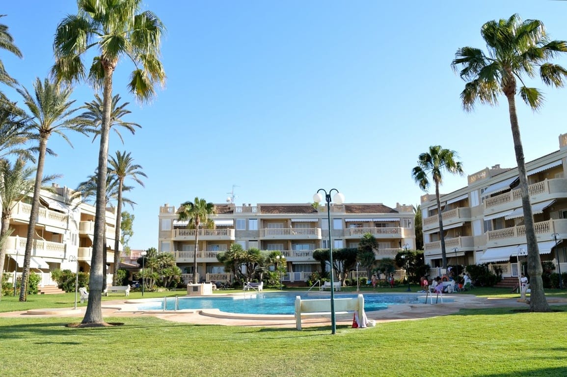 Two-bedroom apartment with sea views for sale in Dénia - Foto 24
