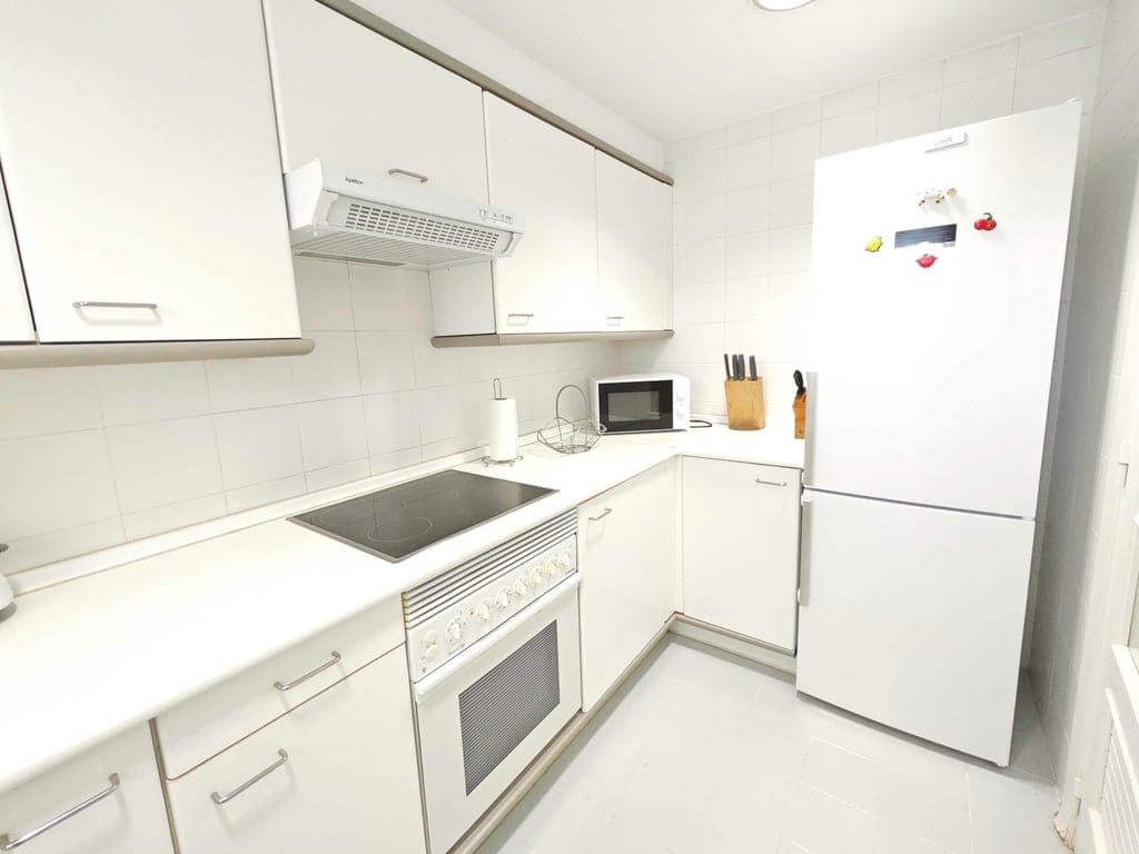 Two-bedroom apartment with sea views for sale in Dénia - Foto 10