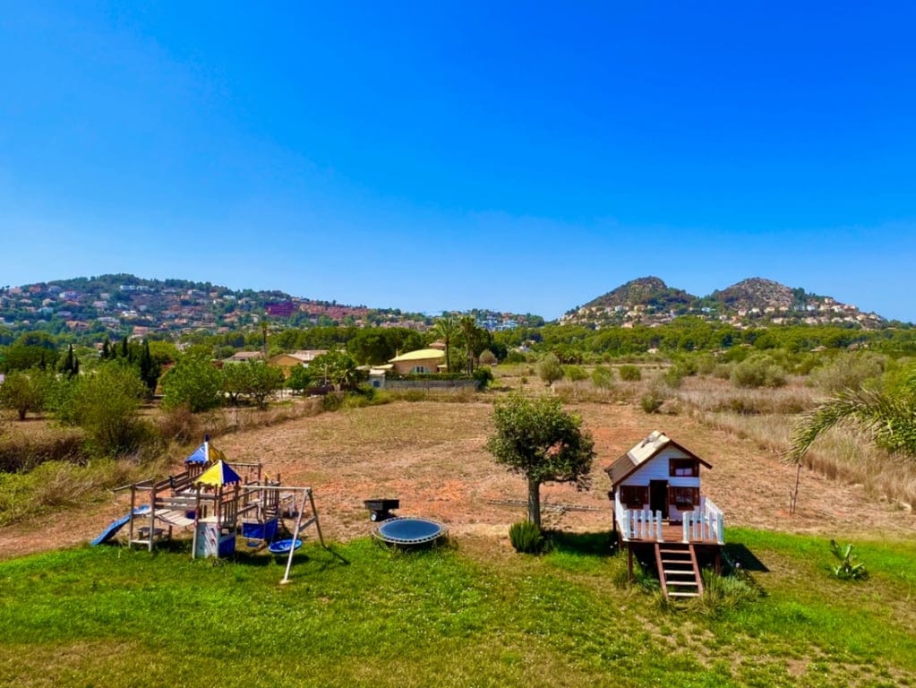 Luxuriöse Villa in der Nähe des Golfclubs in La Sella. - Foto 44