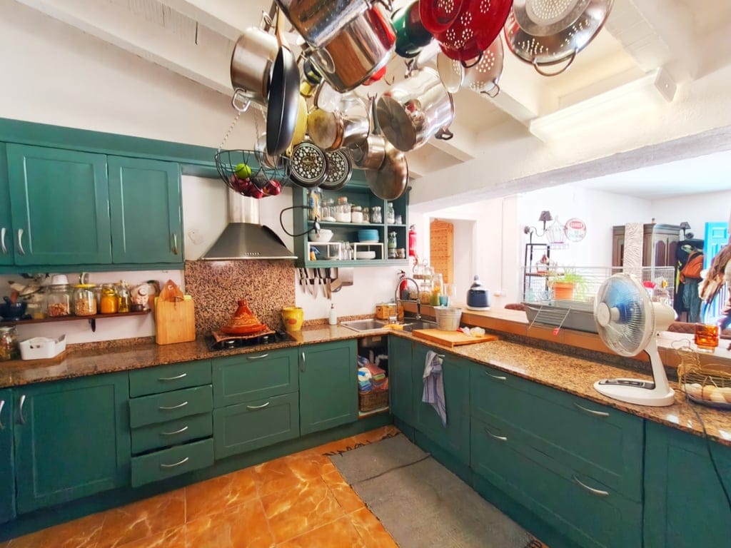 Farm in Castell de Castells for sale with 5 bedrooms, pool, and large land. - Foto 11