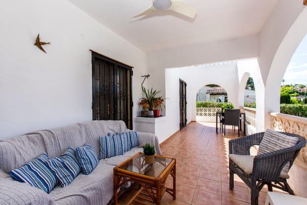 Villa parcialmente renovada en venta en Benissa Costa - Foto 10