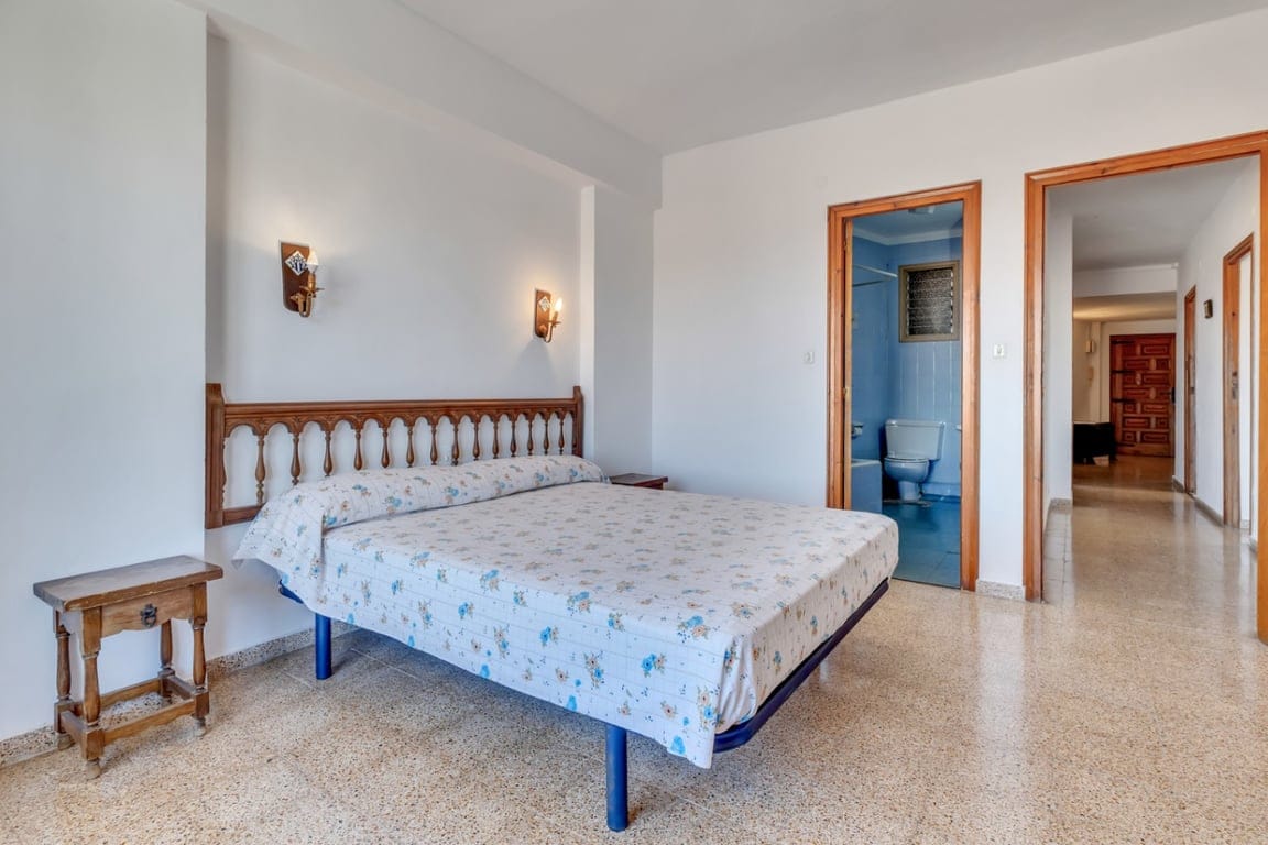 Apartment on the beachfront of the Arenal beach in Jávea - Foto 11