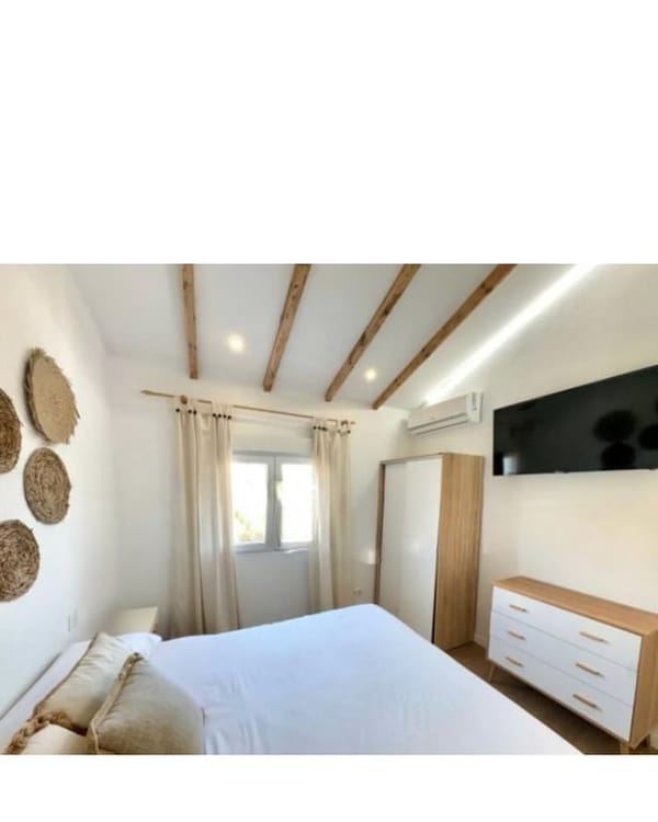 Villa Reformada con Vistas al Mar y Montaña – Dénia, Alicante - Foto 7
