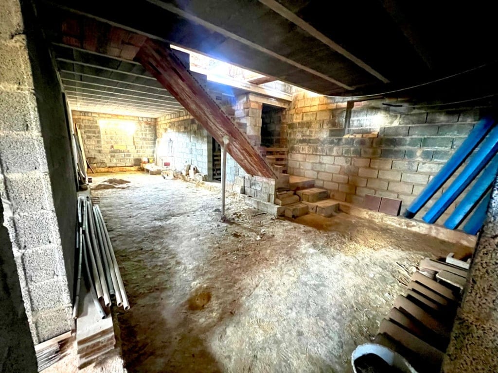 Eigendom met een groot perceel, met een te voltooien constructie, in een gewilde buurt van Jávea. - Foto 27