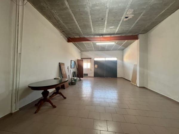 Magnífica casa con garaje para varios vehículos - Foto 30