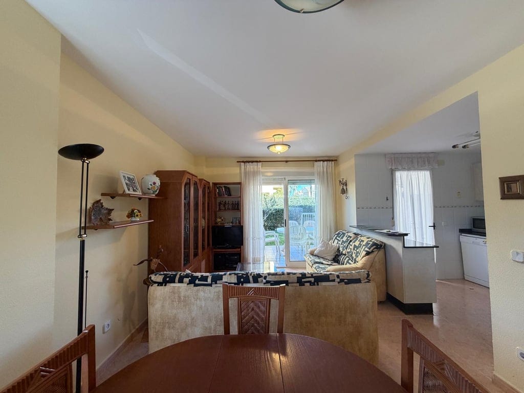 Ground floor with private garden for sale with 2 bedrooms in Playa de les Marines, Denia. - Foto 13