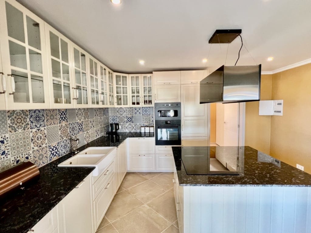 Luxuriöse Villa in der Nähe des Golfclubs in La Sella. - Foto 28