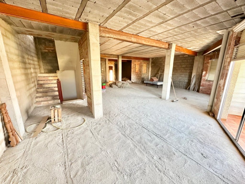 Opportunity: Building with 180 m² Garden and Rooftop with Sea Views - Foto 24