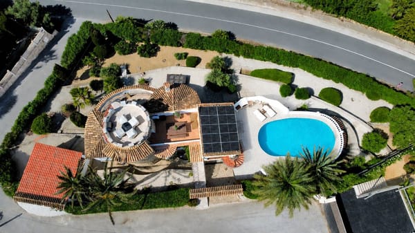 Excepcional propiedad en una exclusiva zona con vistas panoramicas al mar - Foto 54