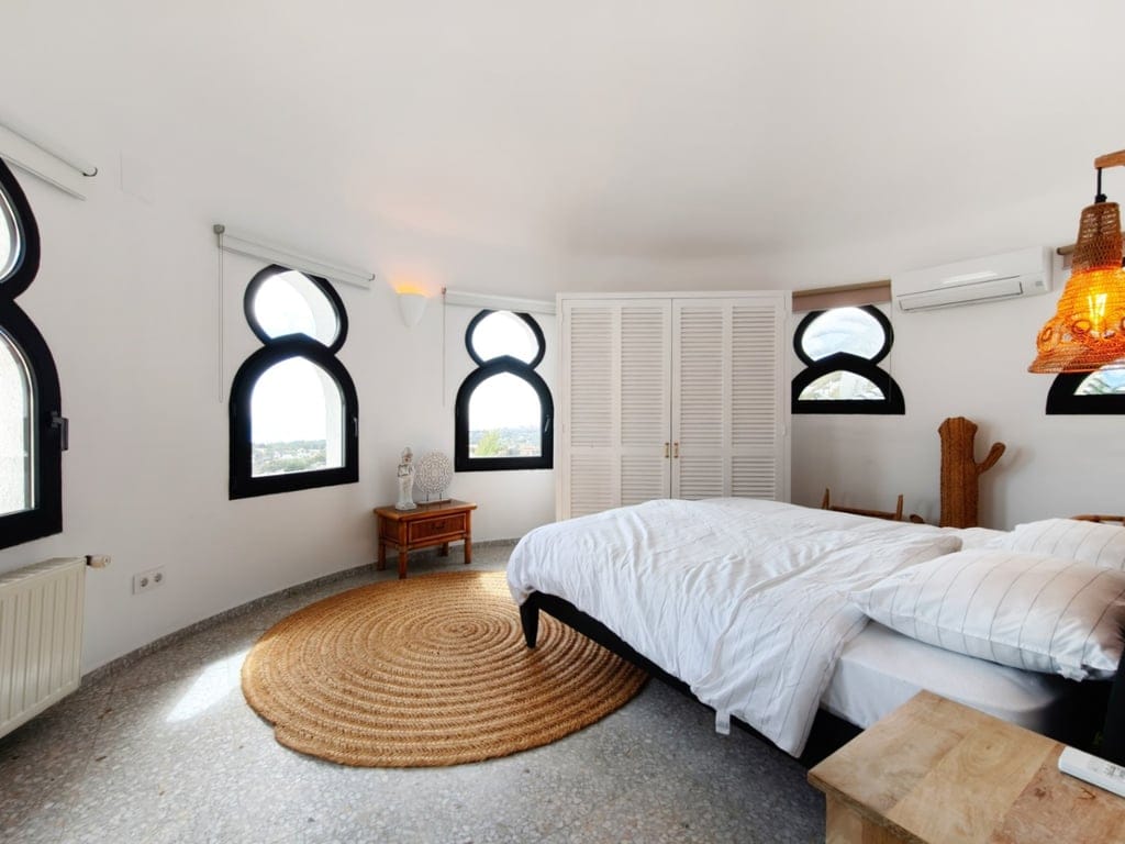 Luxury Villa for Sale with Pool and Sea Views in Pinar del Advocat - Foto 30