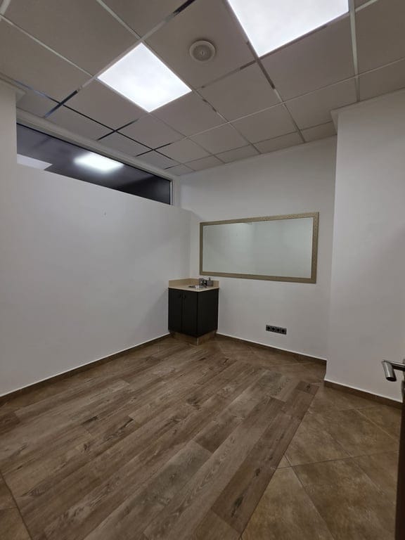 Local comercial con opción a vivienda en Benissa Pueblo : luz, amplitud y vistas al Peñón de Ifach y al Mar - Foto 9