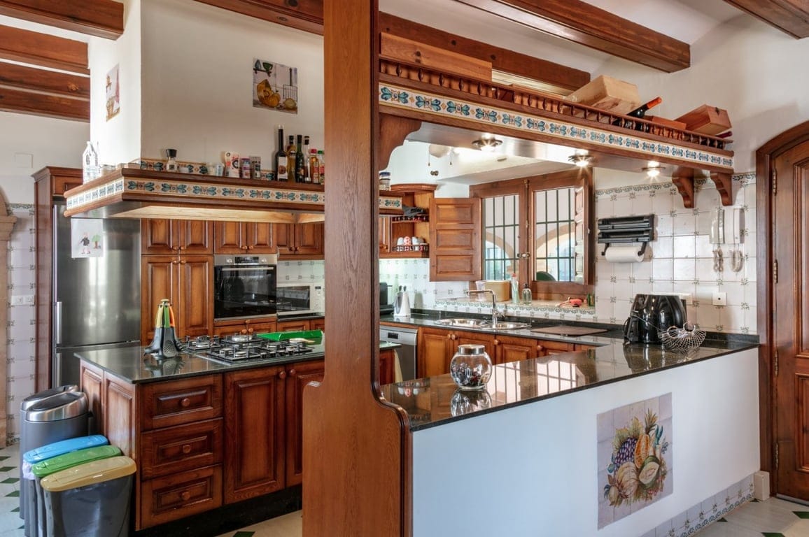 Large Villa with guest house in Jávea and plot 5.835m2 - Foto 15