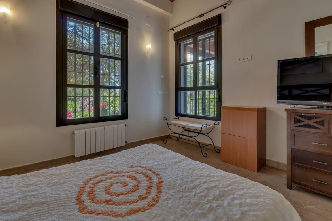 Impresionante Villa a la venta en Jávea, con piscina interior y exterior - Foto 12