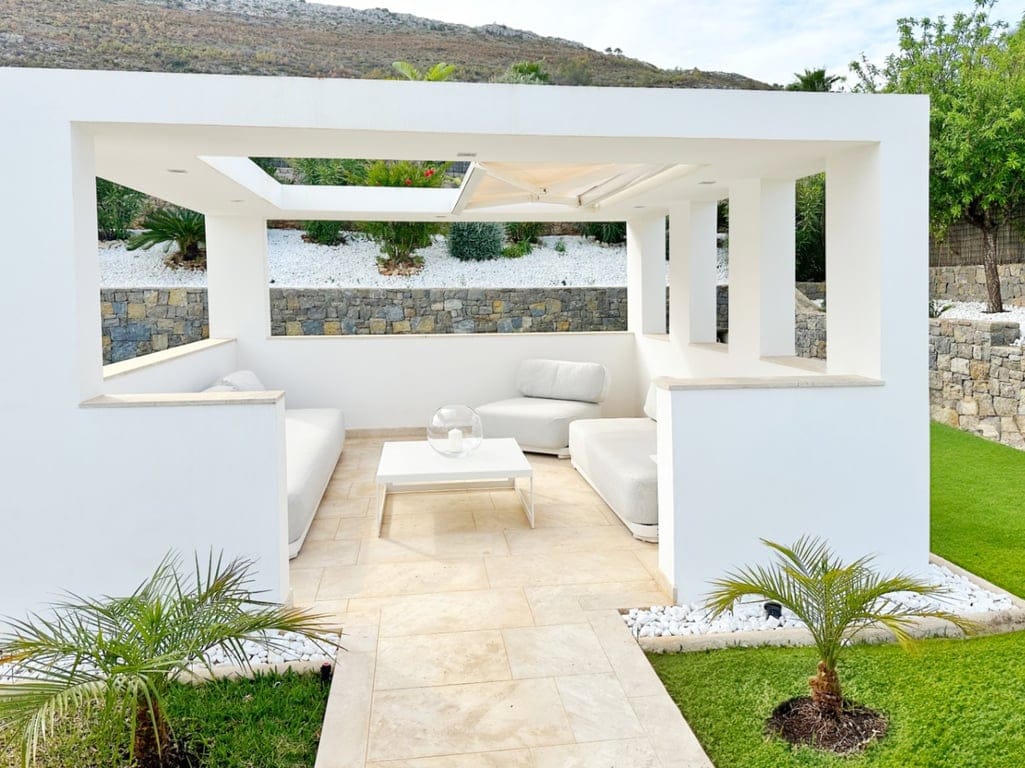 Luxury villa in Benitachell with sea views, infinity pool, and gym. - Foto 25