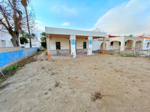 ¡Oportunitat Única! Villa Primera Línea de Mar, Sense Llei de Costes a Platja Blay Beach (Dénia) - Inversió Exclusiva - Foto 8