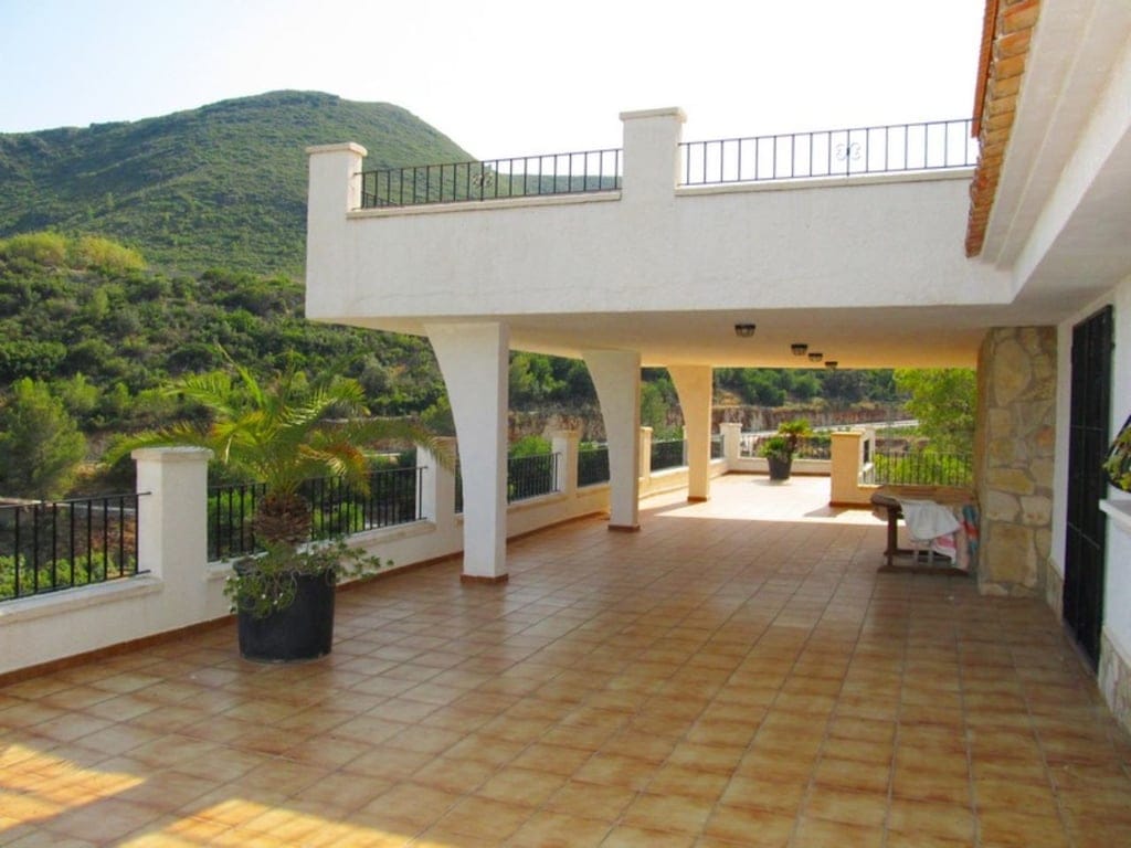 Farm with avocado plantation in Forna - Foto 9