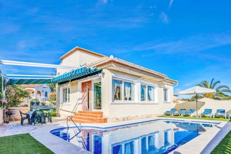 Pleasant villa for sale in Calpe with views of Peñon - Foto 4