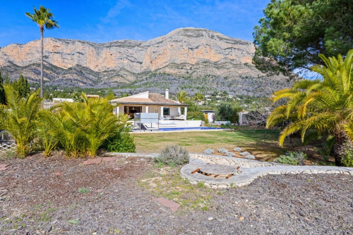 Renovated villa in the Montgo area with a separate guest house. - Foto 24