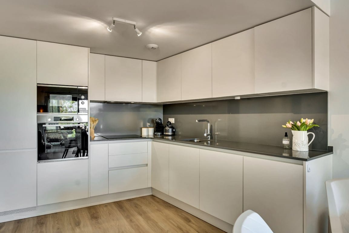 Modern and elegant south-facing apartment with a pool in Jávea. - Foto 14