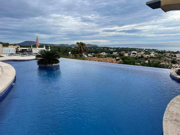 Villa de lujo con vista al mar en venta en Calpe - Foto 2