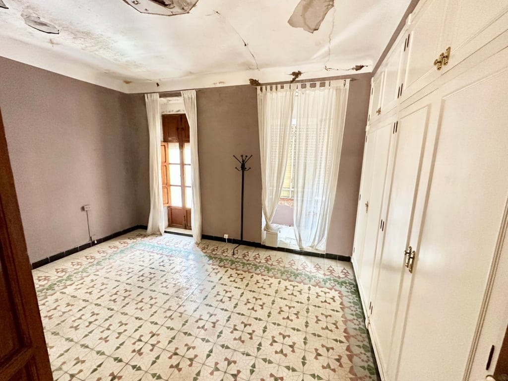 Charmantes Dorfhaus mit großem Innenhof im Zentrum von Pego. - Foto 32